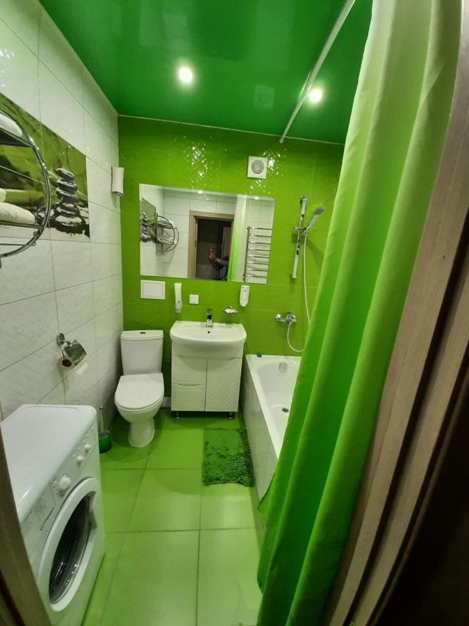 Vip Apartments Lutsʼk Extérieur photo