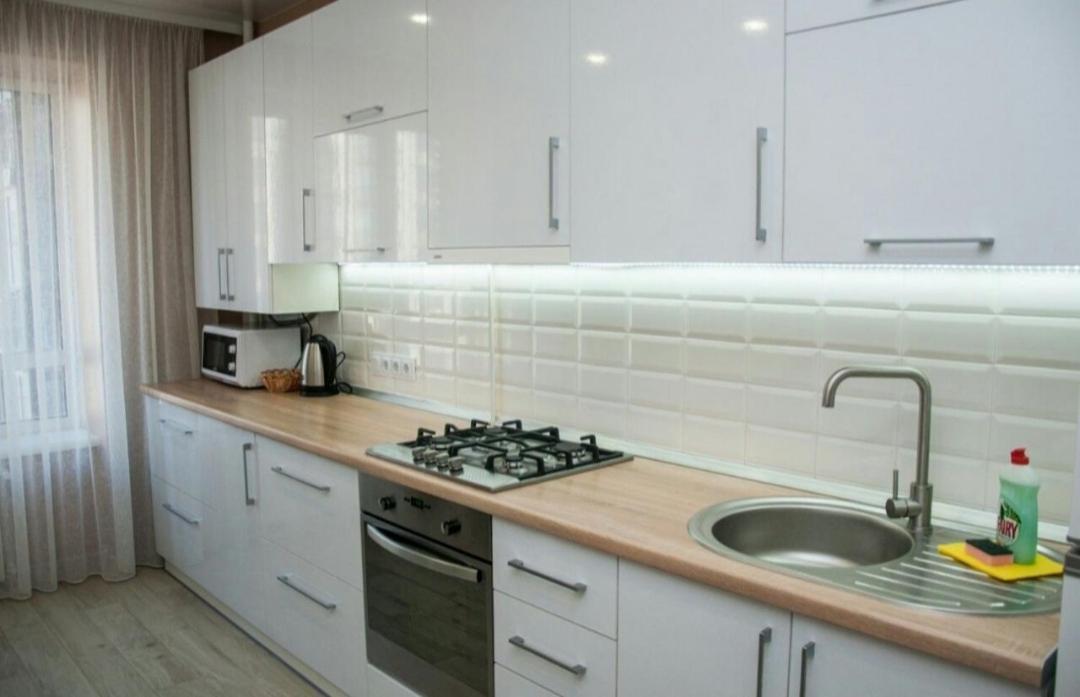 Vip Apartments Lutsʼk Extérieur photo